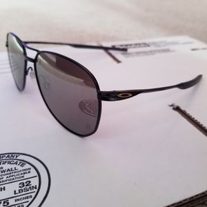 Oakley Contrail